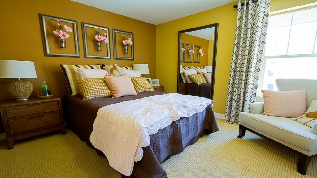 15 Modern Bedroom Decor Ideas for a Small Rental You'll Love Waking Up In